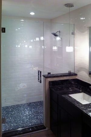 Grapevine shower doors